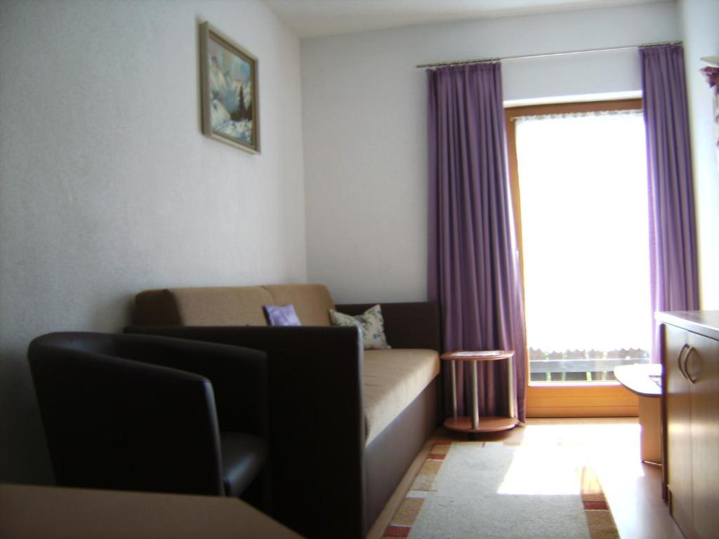 Haus Michael Apartment Oetz Room photo