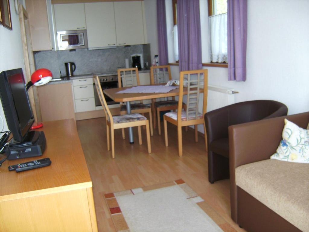 Haus Michael Apartment Oetz Room photo